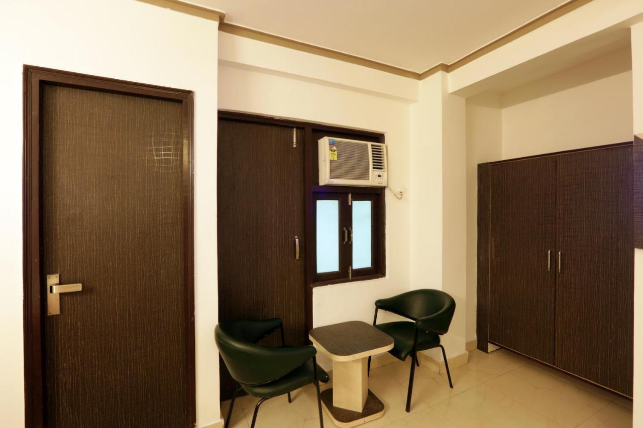 Hotel The Ocean Near Igi Airport Yeni Delhi Dış mekan fotoğraf